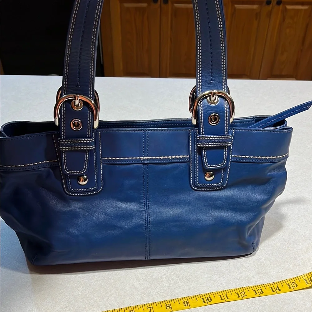 Coach Blue Leather Tote Bag - Picture 3 of 10